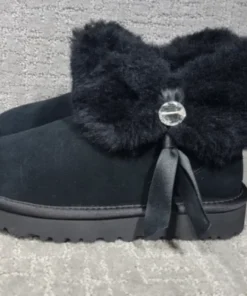 UGG pallet sale – Wholesale shoe lots